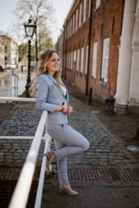 Claire Dubbelaar
